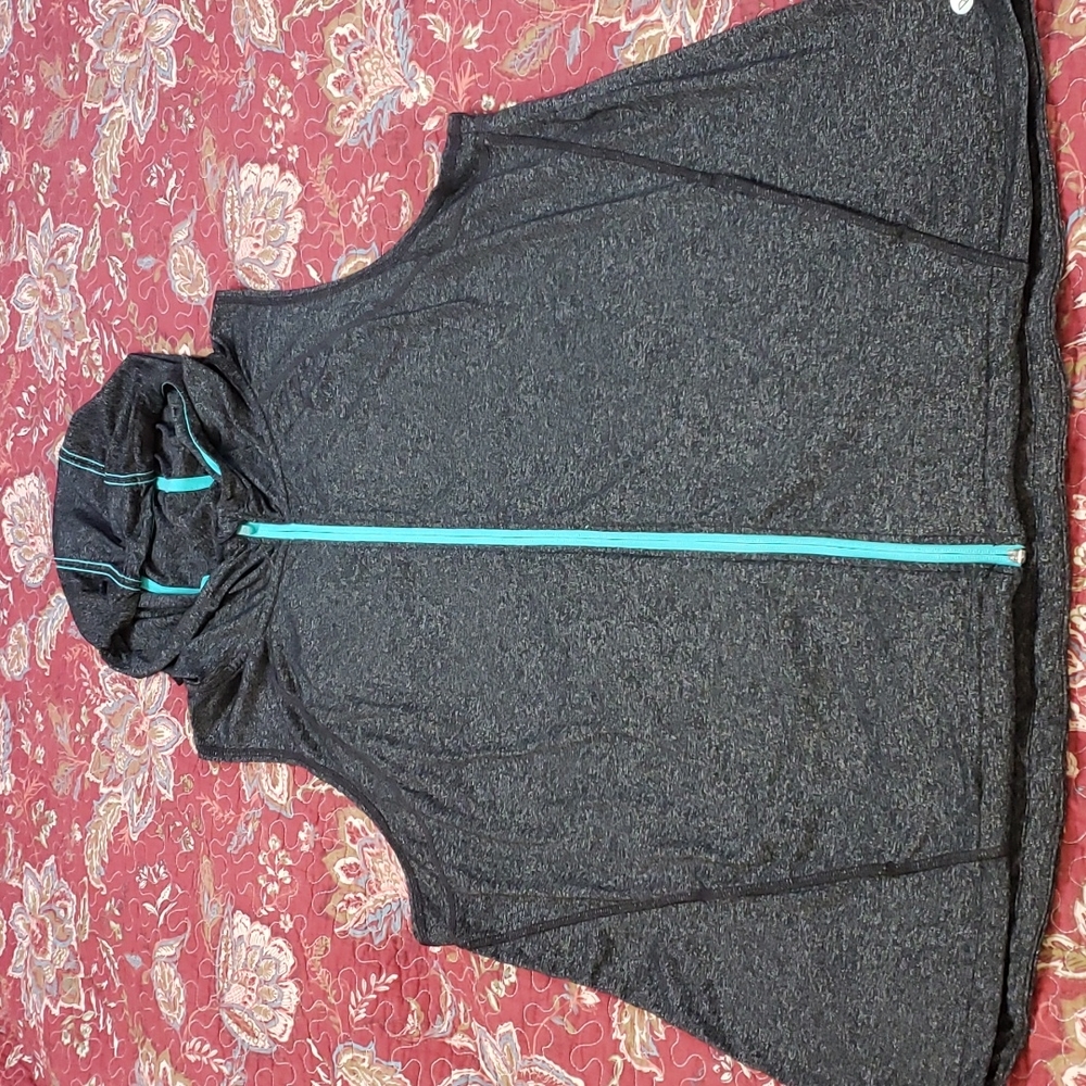 Plus Sleeveless Zip-Front Hoodie